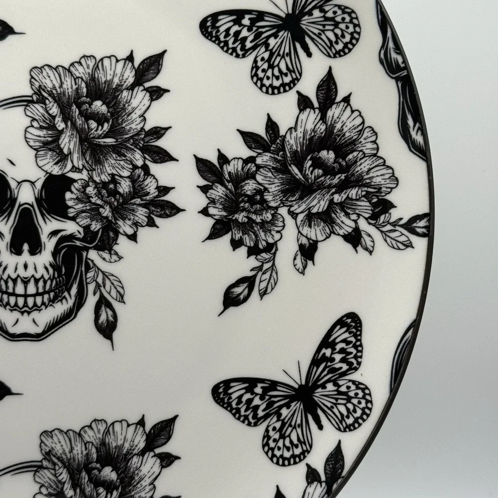 Zrike Brands Skull Flowers Butterfly Black White 10.5